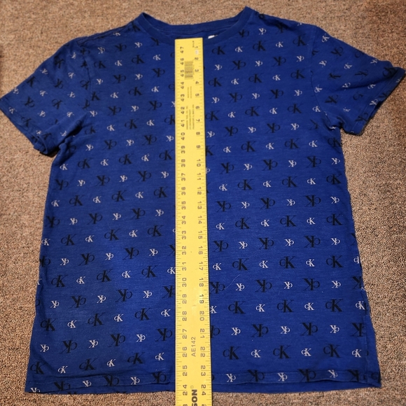 Cerulean Blue Calvin Klein T-shirt - Picture 2 of 5